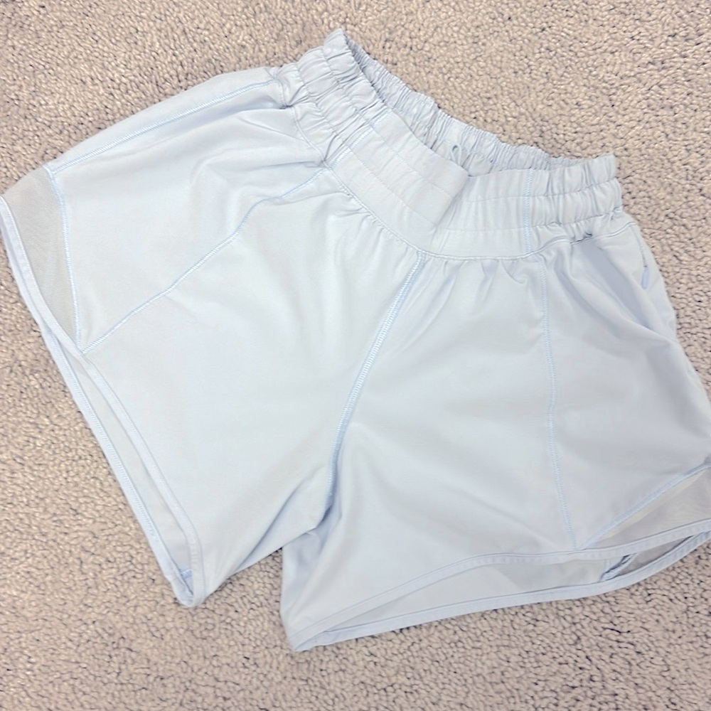 Lululemon 4inch hotty hot shorts